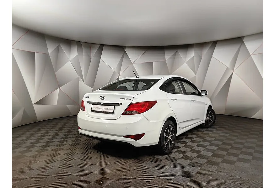 Hyundai Solaris 1.6 AT (123 л.с.) Comfort Белый в АВИЛОН. Слайд №8