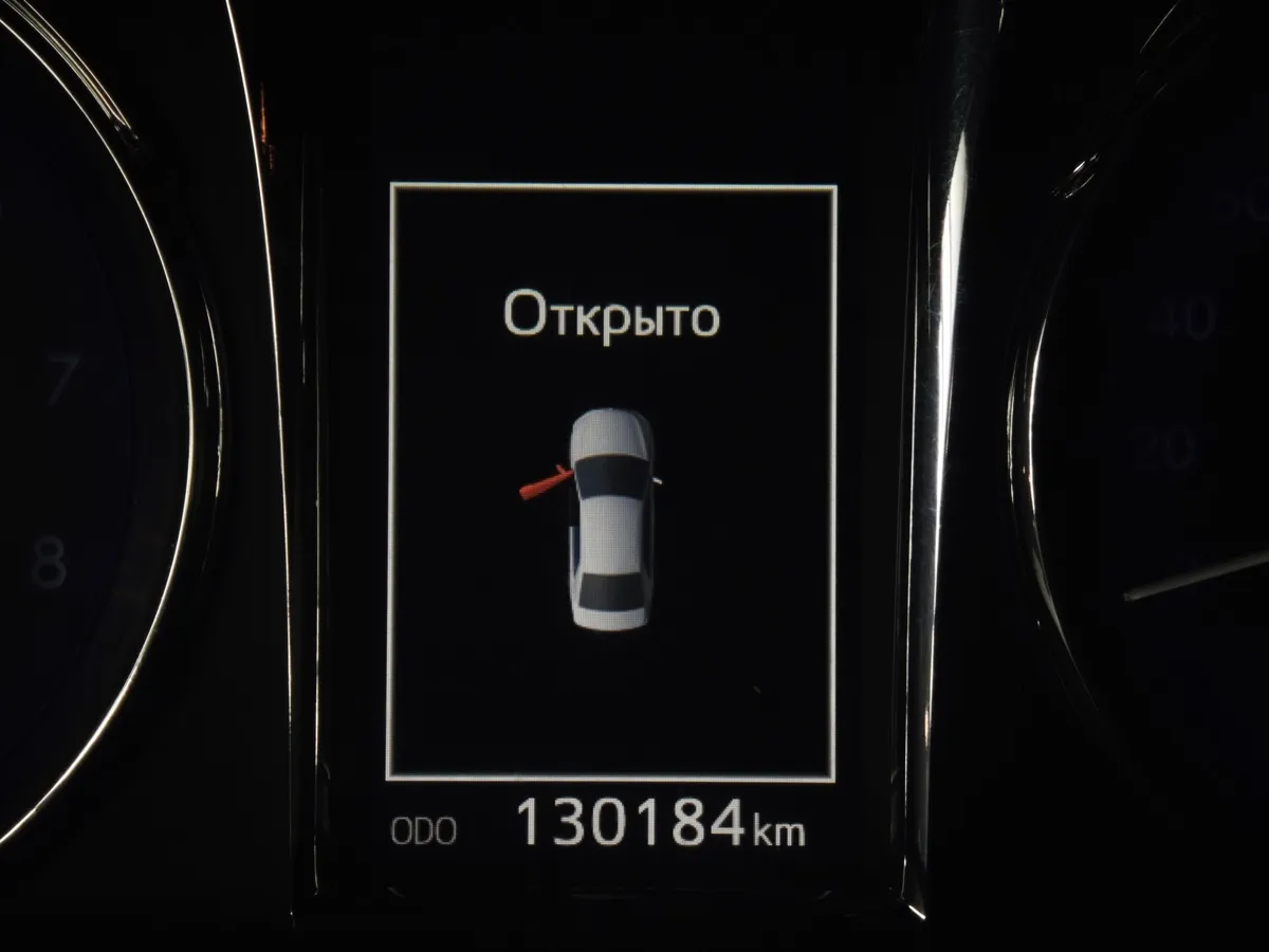 Toyota Camry 2.5 AT (181 л.с.) Стандарт Черный в АВИЛОН. Слайд №18