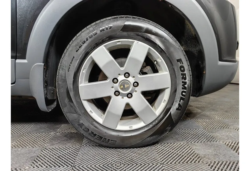 АВИЛОН - Chevrolet Captiva 2.4 AT 5 мест (136 л.с.) Черный - slide 17