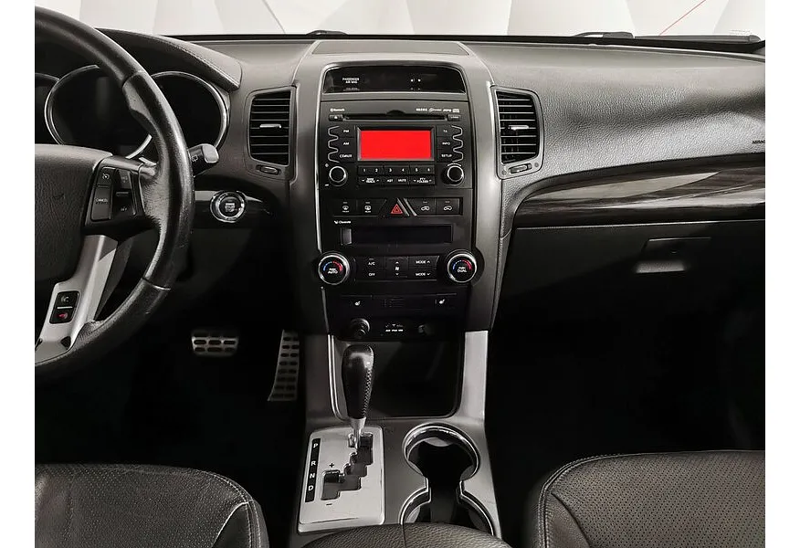 Kia Sorento 2.2 CRDi AT AWD (200 л.с.) Серый в АВИЛОН. Слайд №15