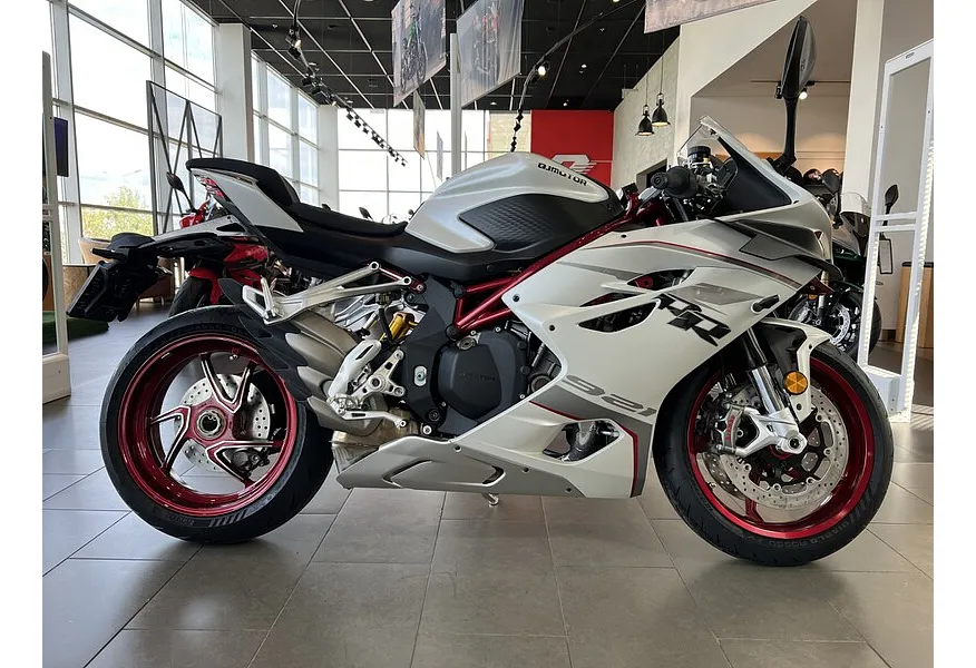 QJMOTOR SRK 921 RR 921 см³ (129 л.с.) (129) 921 Белый в АВИЛОН. Слайд №4