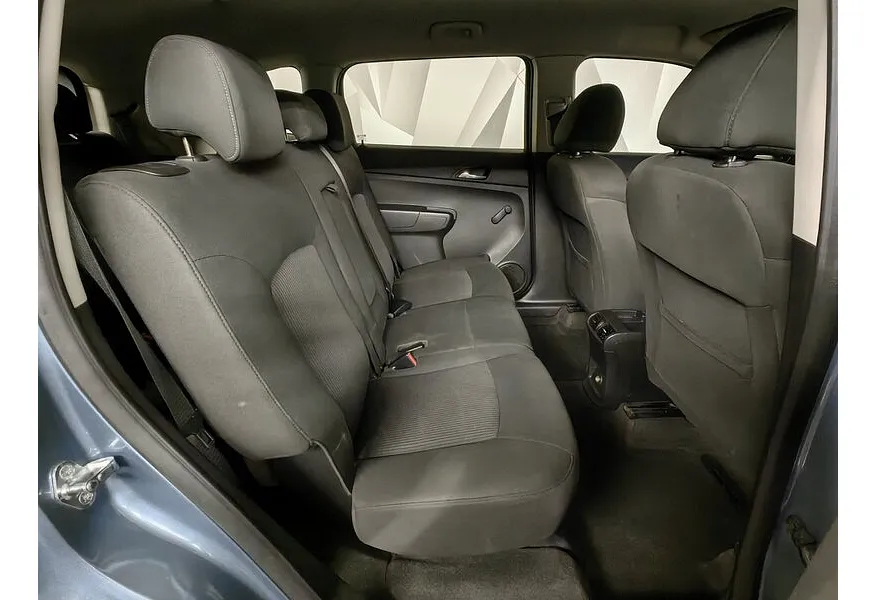 Chevrolet Orlando 1.8 MT (141 л.с.) Голубой в АВИЛОН. Слайд №16