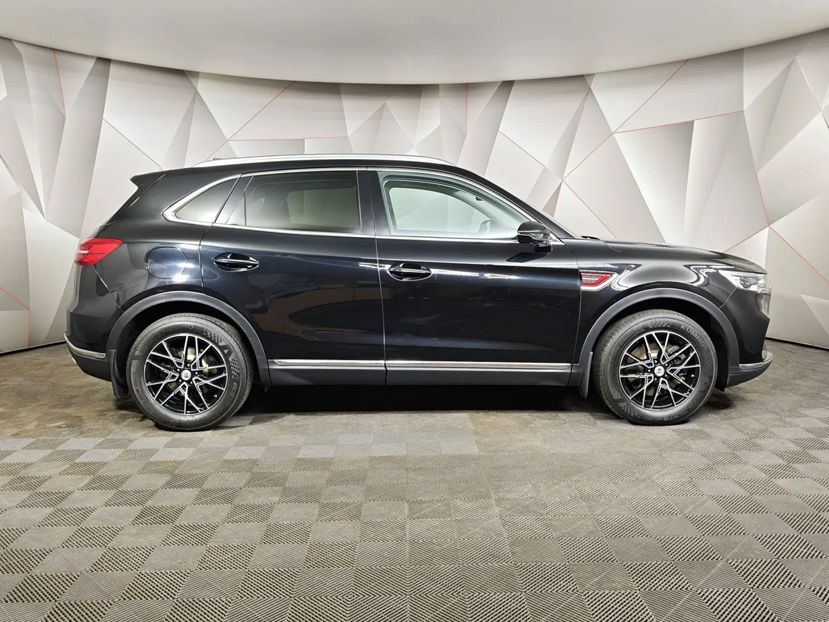 Hongqi HS5 2.0 AT 4WD (224 л.с.) Комфорт Черный в АВИЛОН. Слайд №6