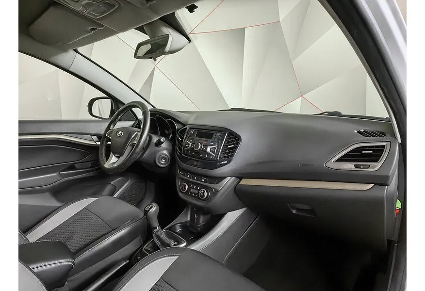 ВАЗ (Lada) Vesta 1.6 MT (106 л.с.) Белый в АВИЛОН. Слайд №9