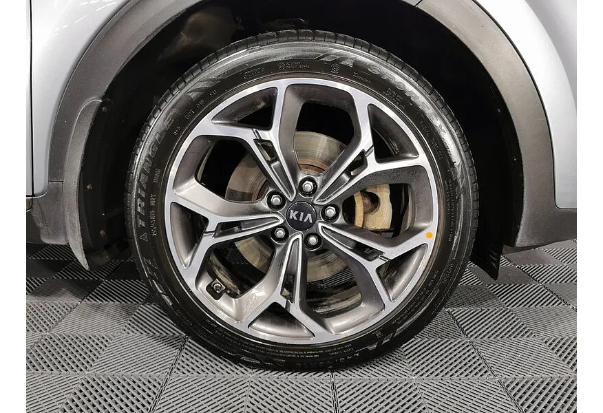 АВИЛОН - Kia Sportage 2.4 AT 4WD (184 л.с.) GT Line Серебристый - slide 16