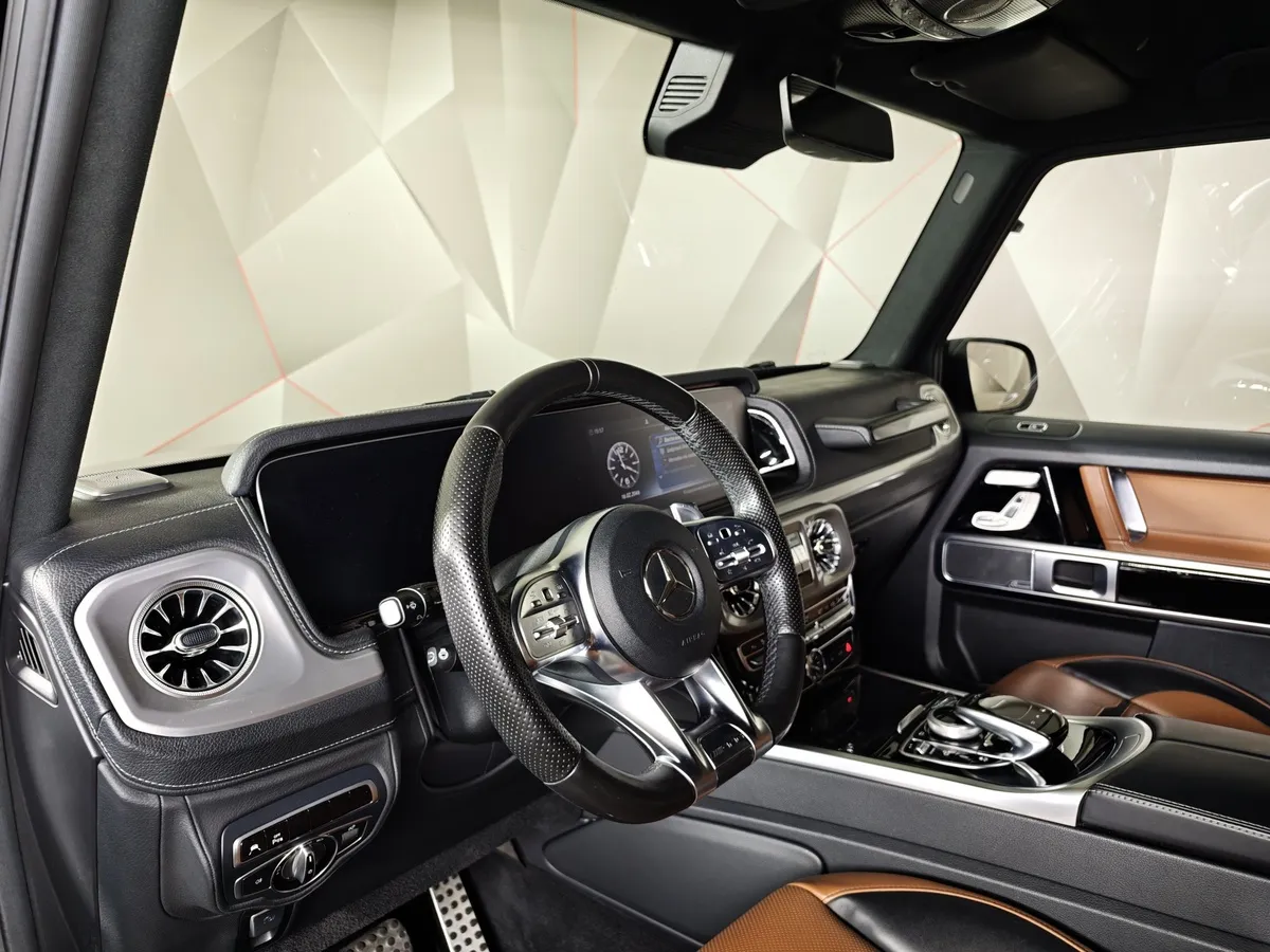 Mercedes-Benz G-Класс G 63 AMG Speedshift 4Matic (585 л.с.) Черный в АВИЛОН. Слайд №19