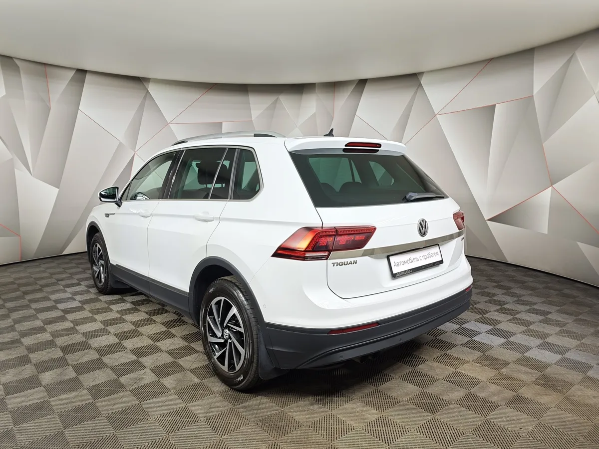 Volkswagen Tiguan 2.0 TSI 4Motion DSG (180 л.с.) OFFROAD Белый в АВИЛОН. Слайд №4