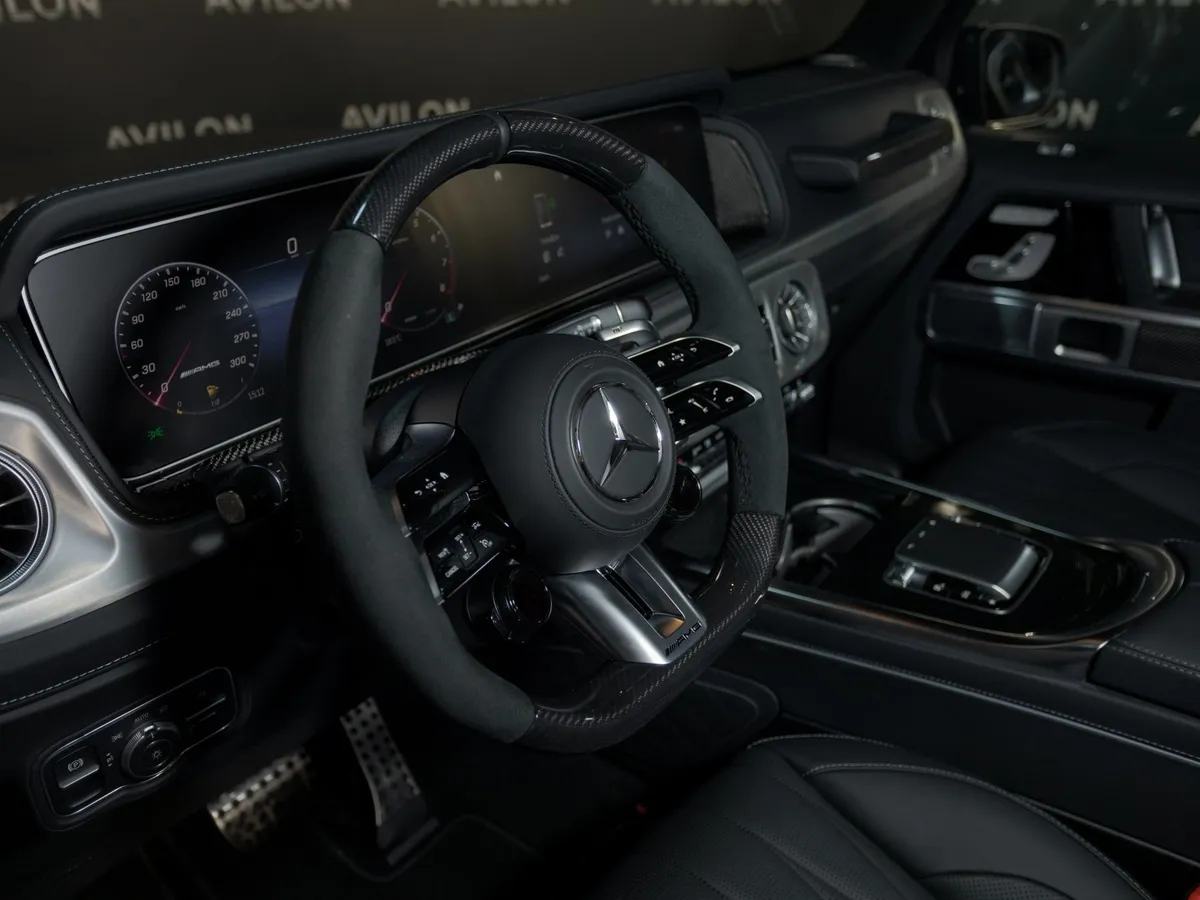 Mercedes-Benz G-Класс G 63 AMG Speedshift 4Matic (585 л.с.) Черный в АВИЛОН. Слайд №10