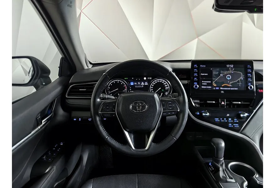 Toyota Camry 2.5 AT (200 л.с.) Белый в АВИЛОН. Слайд №20