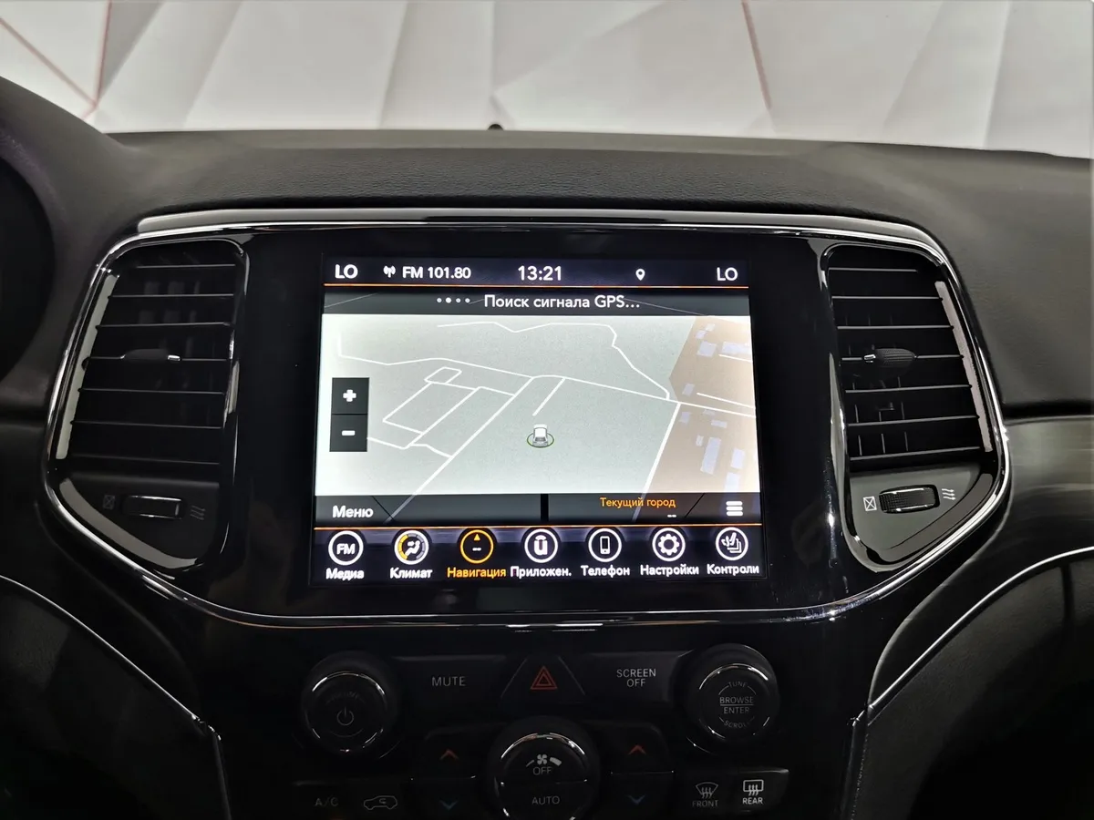 Jeep Grand Cherokee 3.0 AT AWD (238 л.с.) Limited Серый в АВИЛОН. Слайд №20