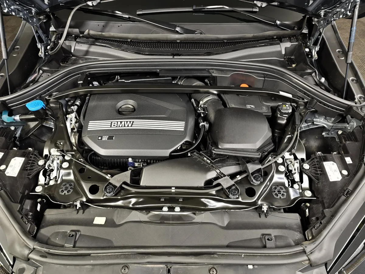 BMW X2 20i xDrive AT (192 л.с.) Серый в АВИЛОН. Слайд №10
