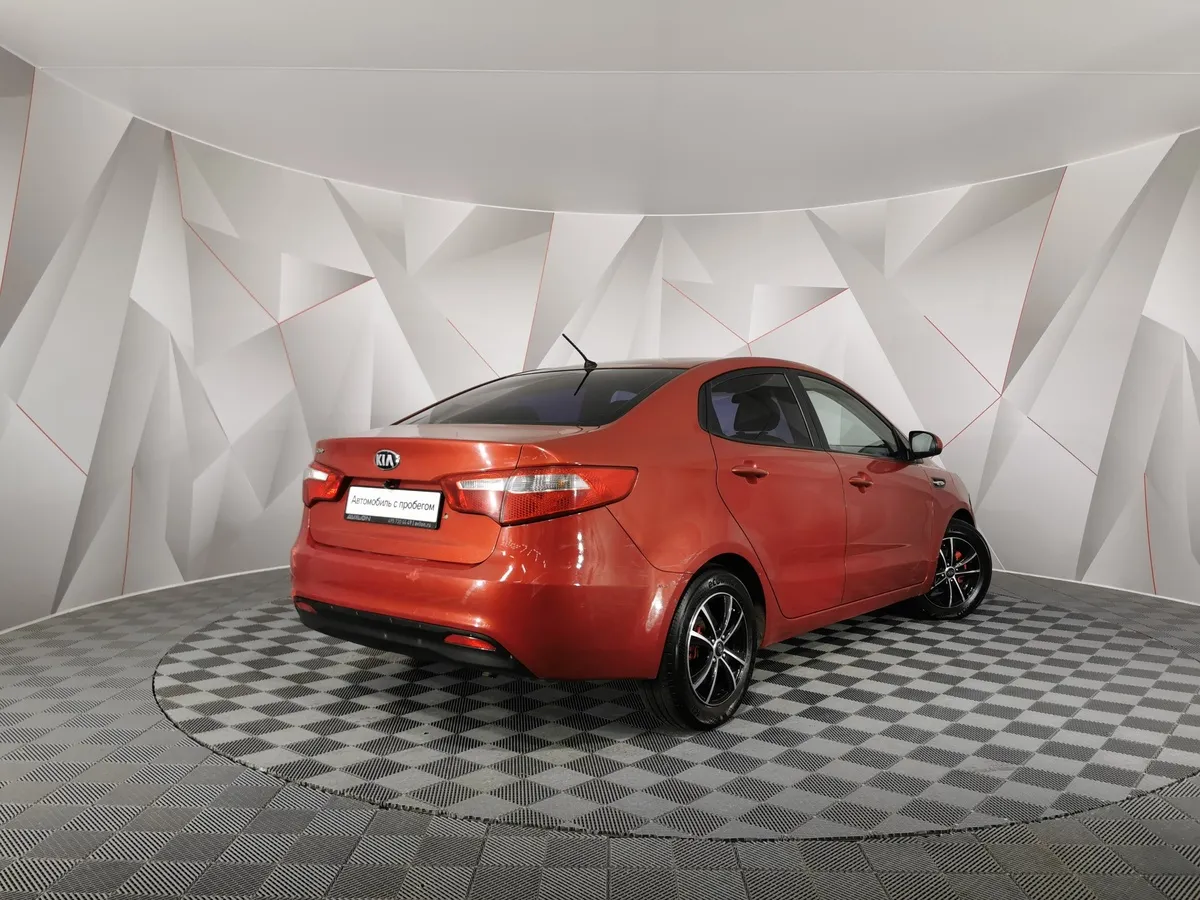 Kia Rio 1.6 MT (123 л.с.) Comfort Красный в АВИЛОН. Слайд №2