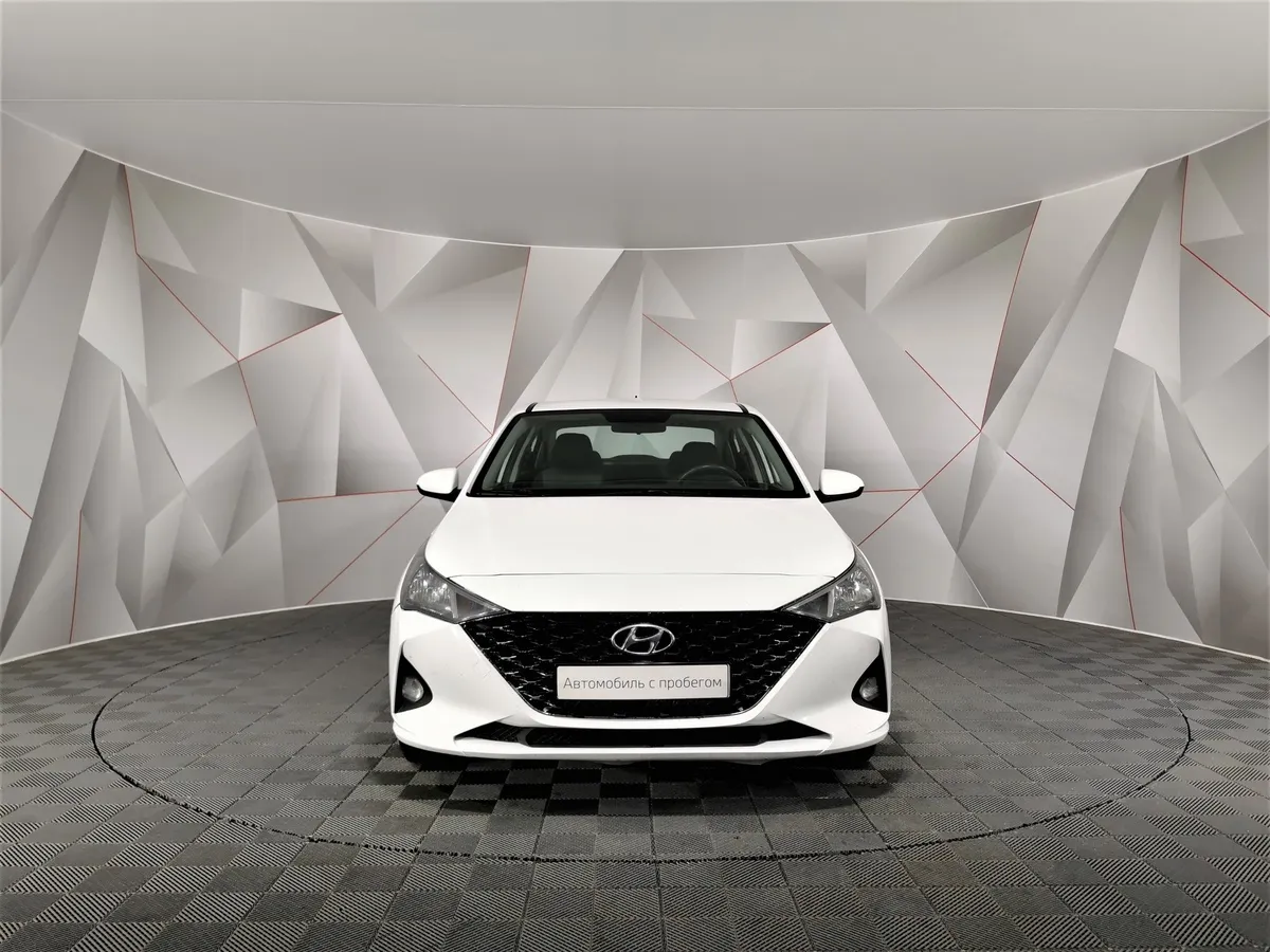 Hyundai Solaris 1.6 AT (123 л.с.) Comfort Белый в АВИЛОН. Слайд №7