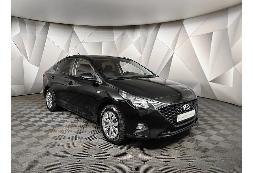 Hyundai Solaris 1.6 AT (123 л.с.) Comfort Черный в АВИЛОН. Слайд №3