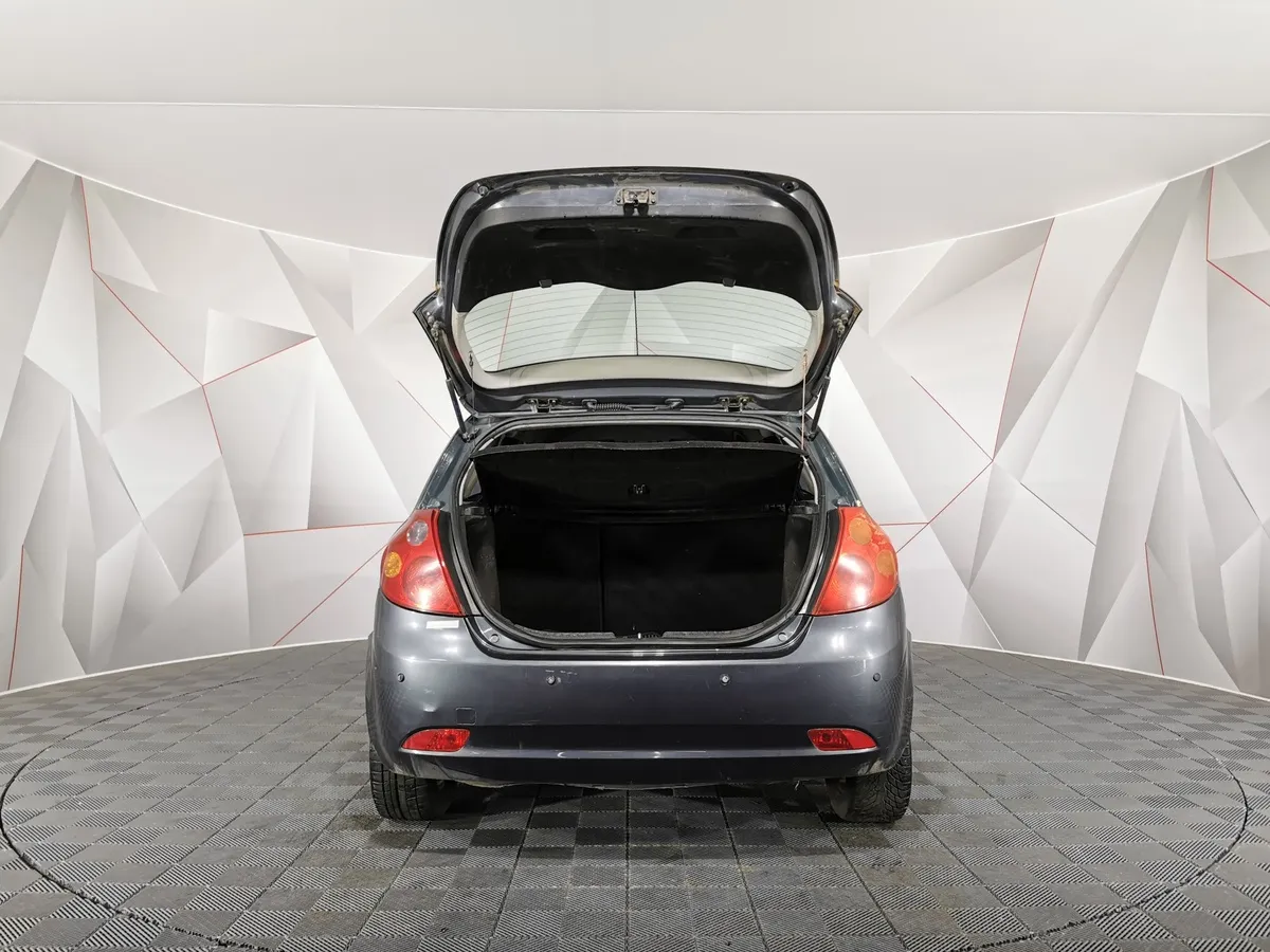 Kia Ceed 1.4 MT (109 л.с.) Зеленый в АВИЛОН. Слайд №11