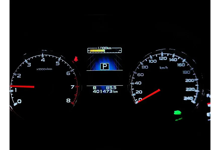 Subaru Outback 2.5 Lineartronic AWD (167 л.с.) Красный в АВИЛОН. Слайд №16