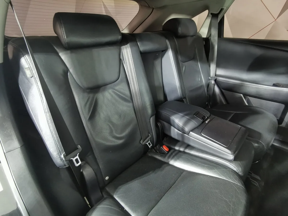 Lexus RX 270 AT (188 л.с.) Черный в АВИЛОН. Слайд №16