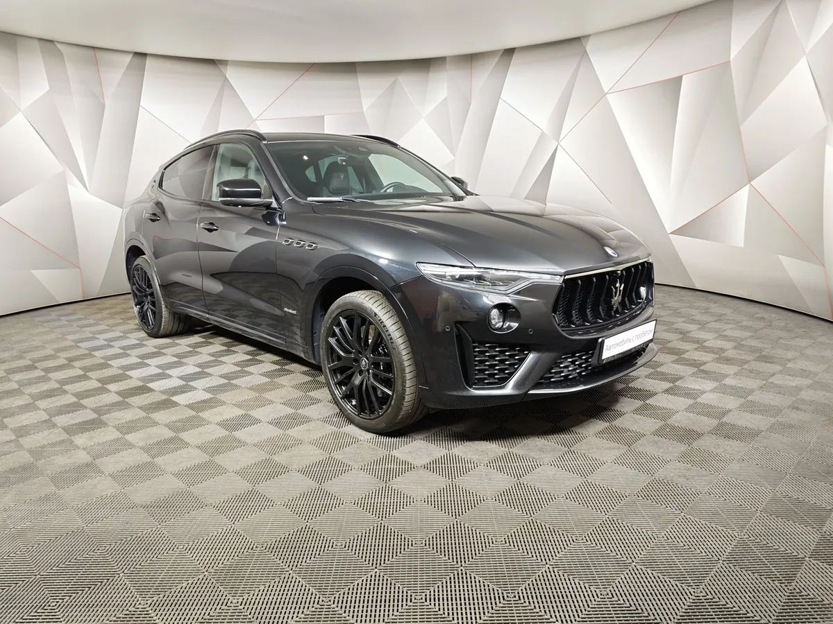 Maserati Levante Diesel 3.0 V6 AT (275 л.с.) Gransport Черный в АВИЛОН. Слайд №3