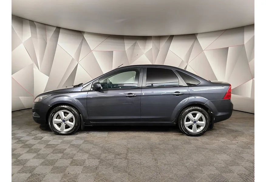 Ford Focus 1.8 MT (125 л.с.) Ghia Серый в АВИЛОН. Слайд №5