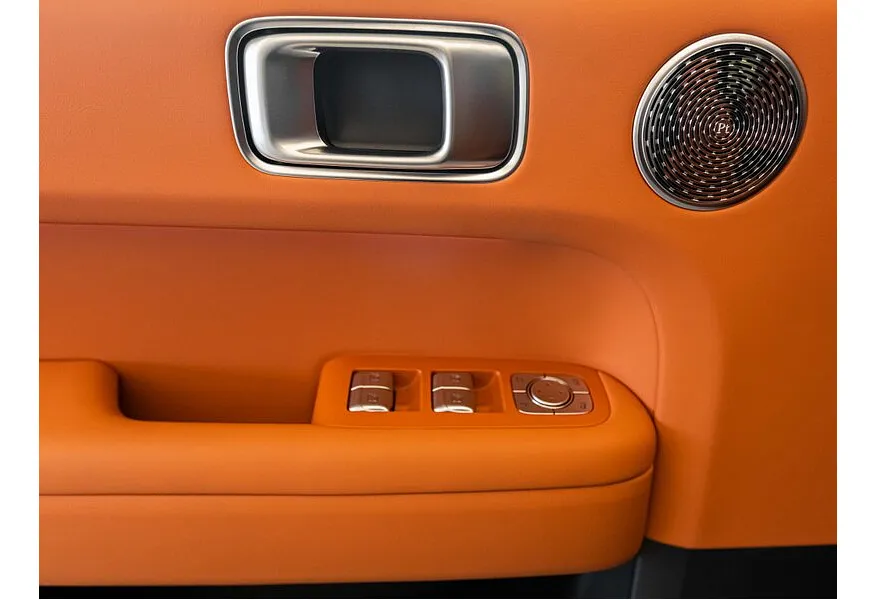 Li Auto L6 1.5 AT 4WD (150 л.с.) Pro Голубой в АВИЛОН. Слайд №15