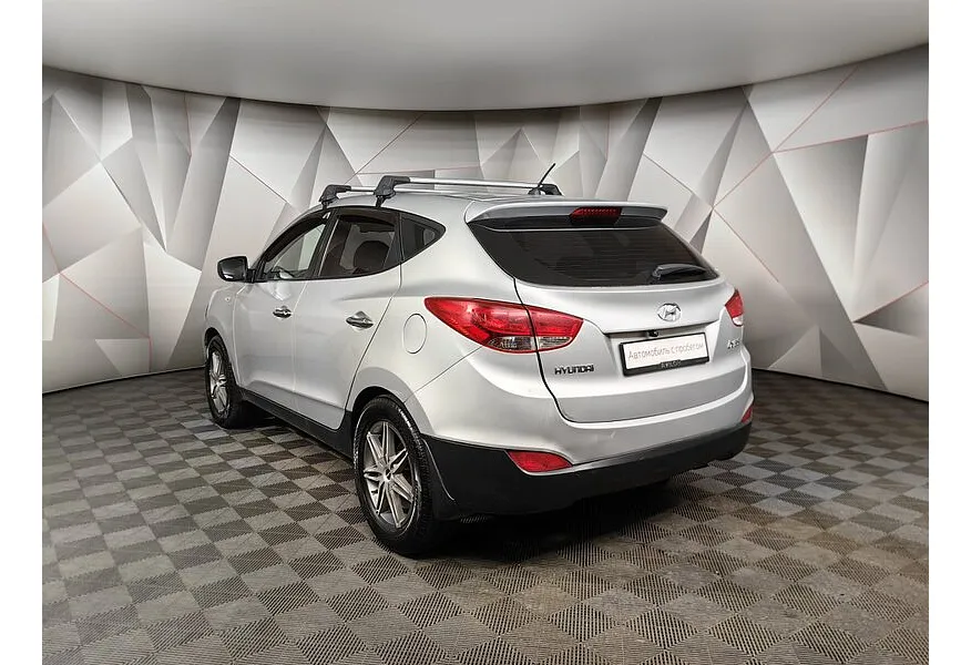 LIVE. Слайд №7