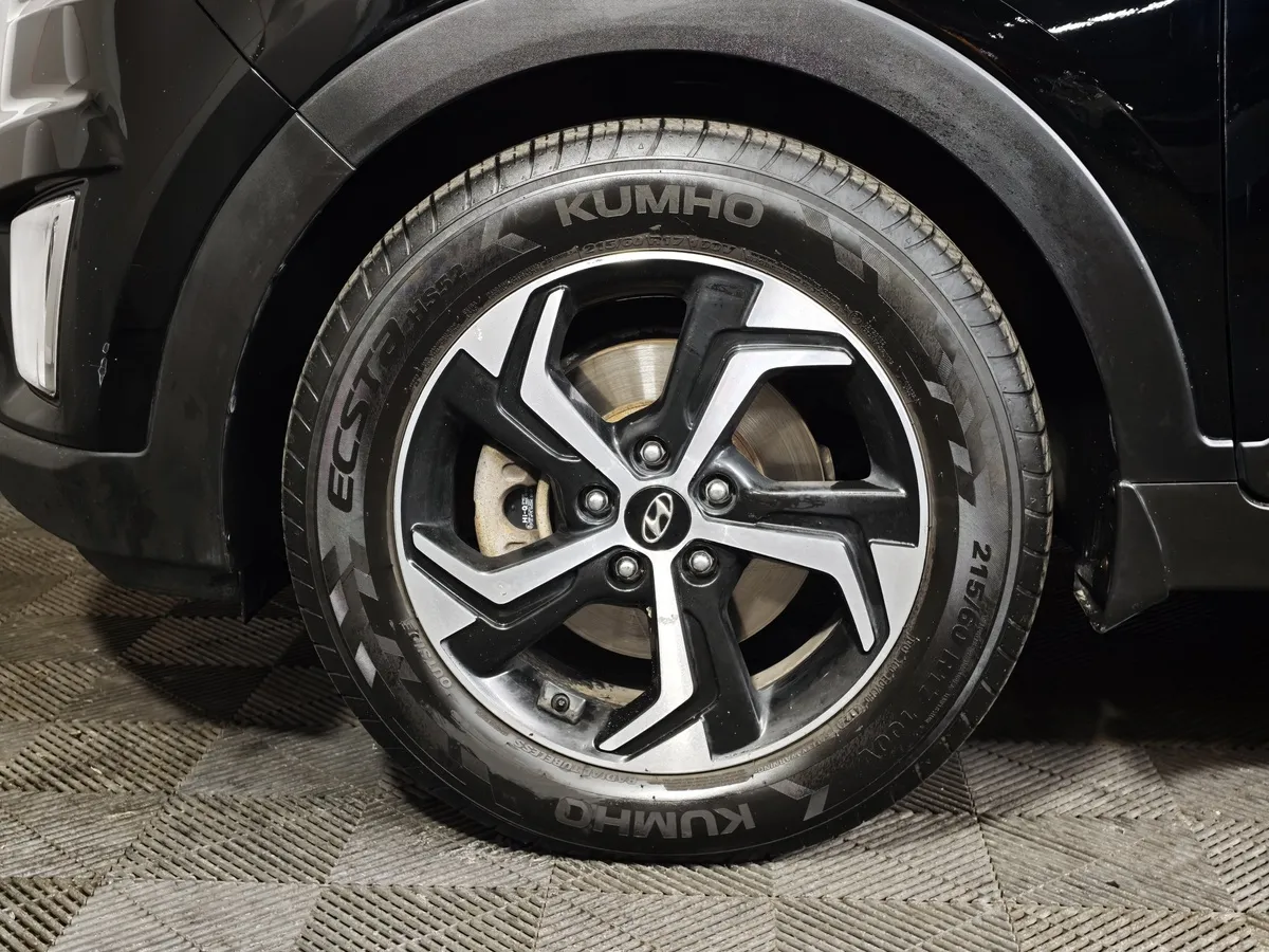 Hyundai Creta 2.0 AT (149 л.с.) Black & Brown Черный в АВИЛОН. Слайд №9