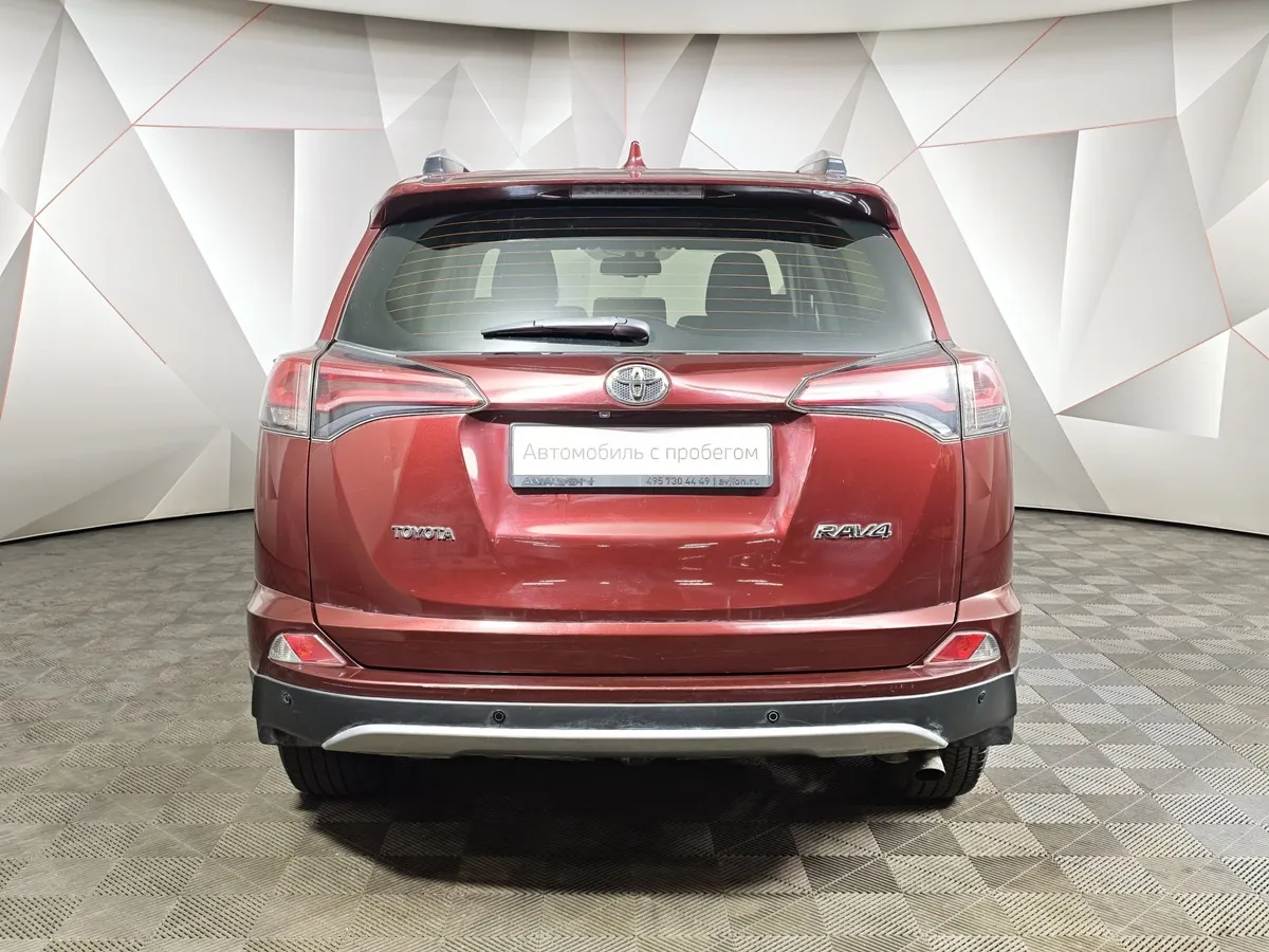 Toyota RAV4 2.0 CVT (146 л.с.) Красный в АВИЛОН. Слайд №8