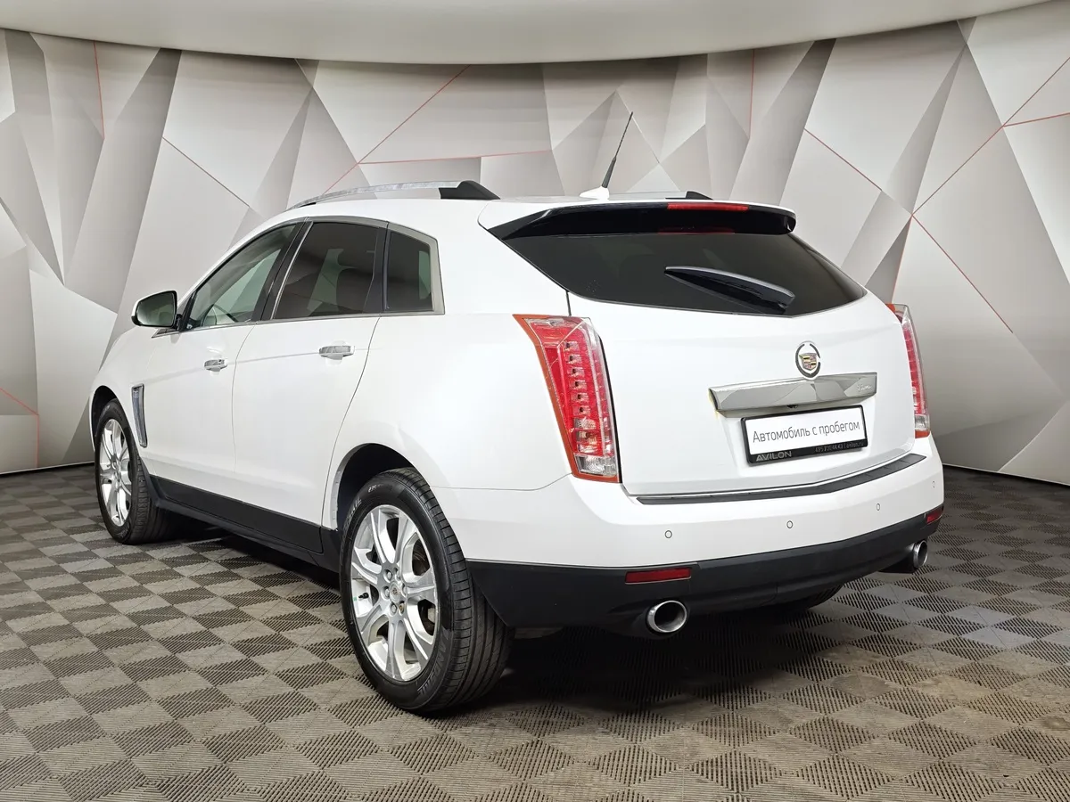 Cadillac SRX 3.0 AT (249 л.с.) Белый в АВИЛОН. Слайд №4