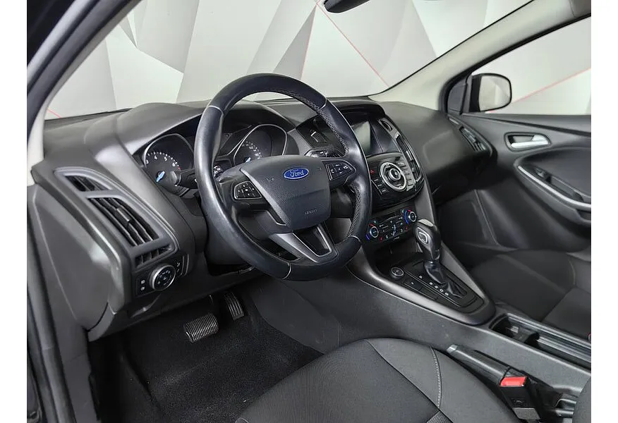 Ford Focus 1.6 Ti-VCT PowerShift (105 л.с.) SYNC Edition Черный в АВИЛОН. Слайд №18
