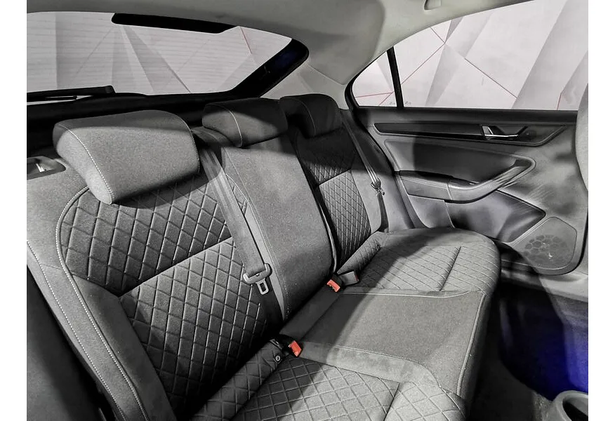 LIVE. Слайд №13