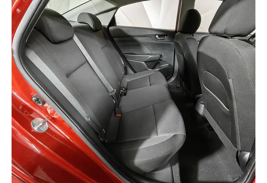 Hyundai Solaris 1.6 AT (123 л.с.) Active Plus Красный в АВИЛОН. Слайд №15