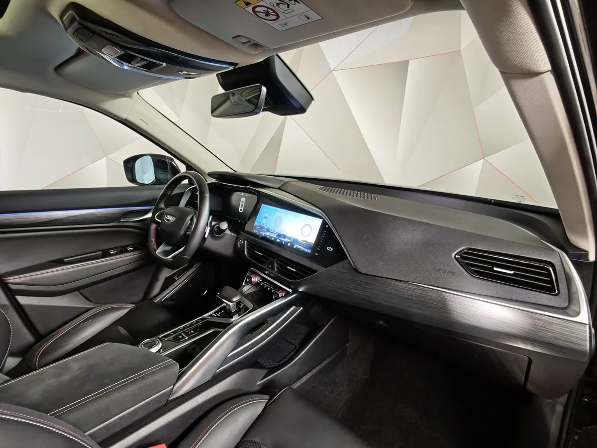 Geely Tugella 2.0 AT AWD (238 л.с.) Flagship Черный в АВИЛОН. Слайд №12