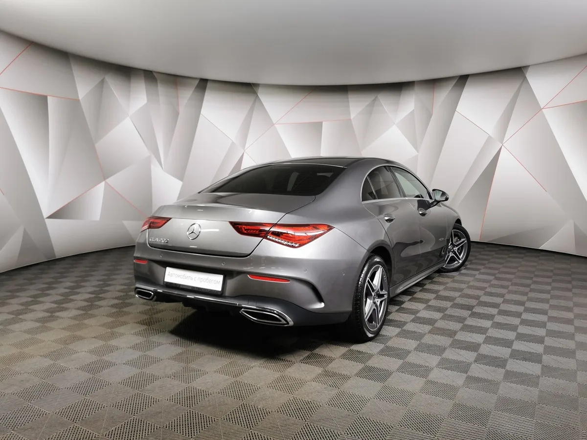 Mercedes-Benz CLA 200 7G-DCT (150 л.с.) Sport Серый в АВИЛОН. Слайд №2