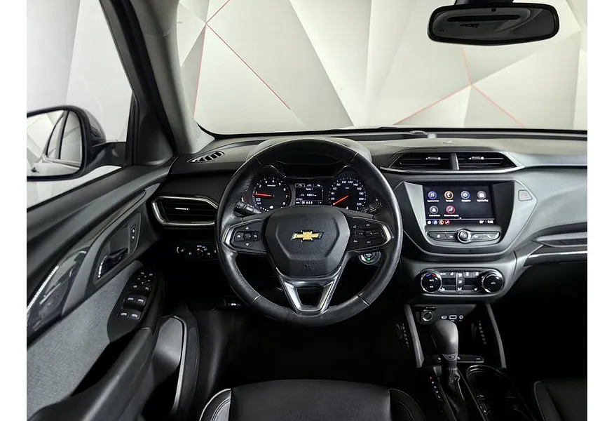 Chevrolet TrailBlazer 1.3 Turbo AT 4WD (150 л.с.) LT Черный в АВИЛОН. Слайд №20