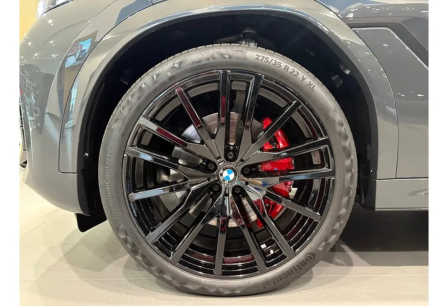 LIVE. Слайд №9