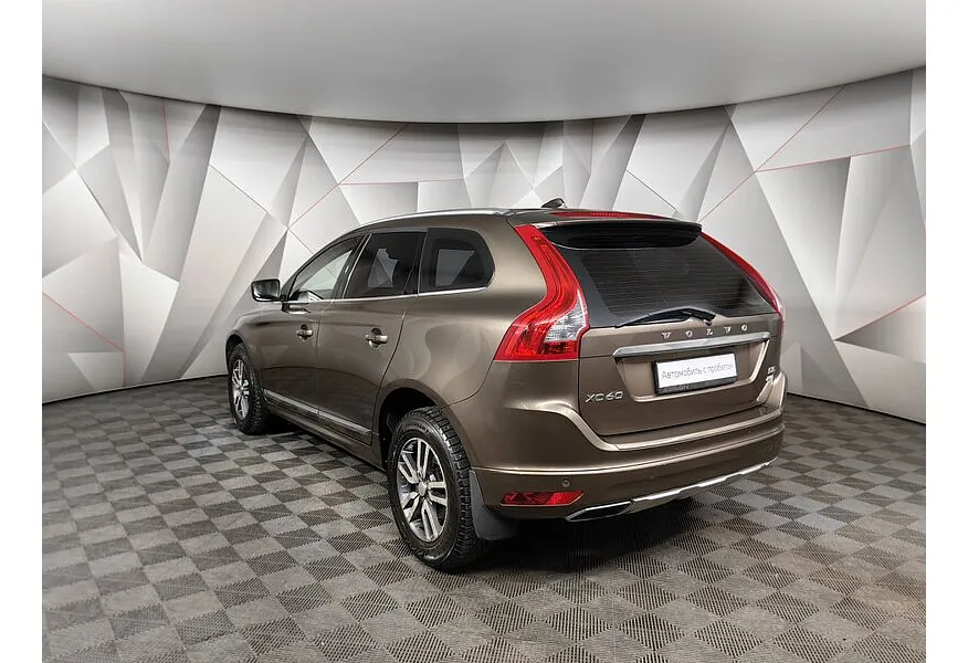 Volvo XC60 2.4 D5 Geartronic AWD (215 л.с.) Коричневый в АВИЛОН. Слайд №4