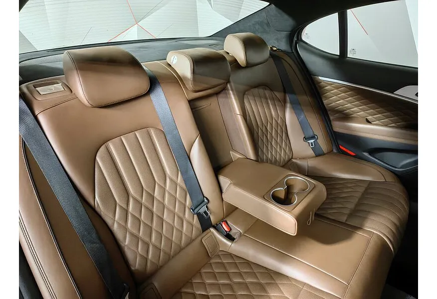 Genesis G70 2.0 T AT AWD (197 л.с.) Supreme Серый в АВИЛОН. Слайд №17