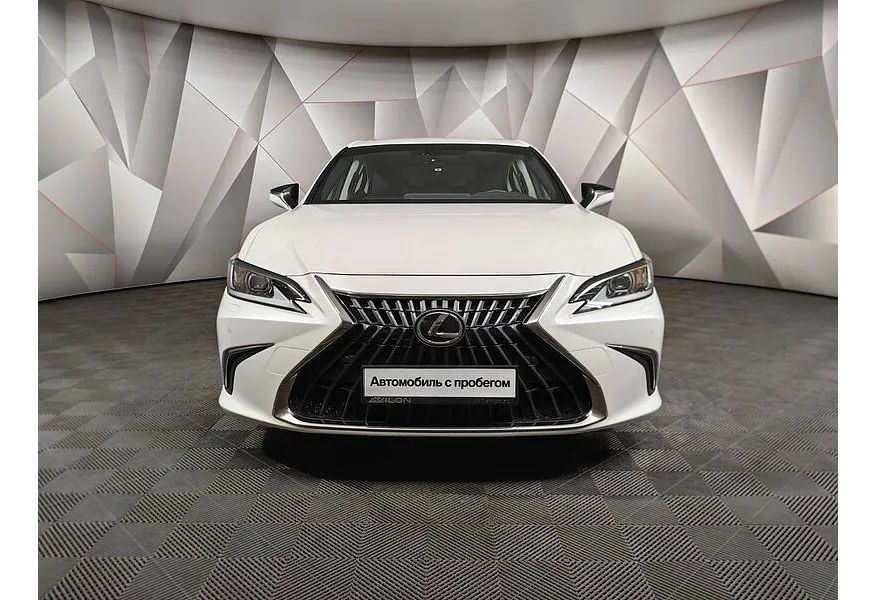 Lexus ES 250 2.5 AT (200 л.с.) Luxury Белый в АВИЛОН. Слайд №7