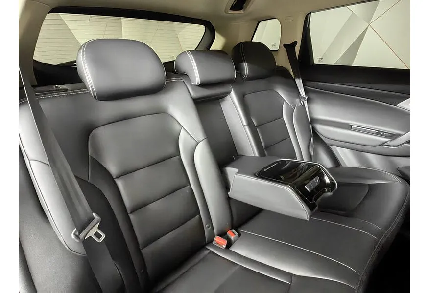 АВИЛОН - Geely Atlas 2.4 AT AWD (148 л.с.) Серебристый - slide 7