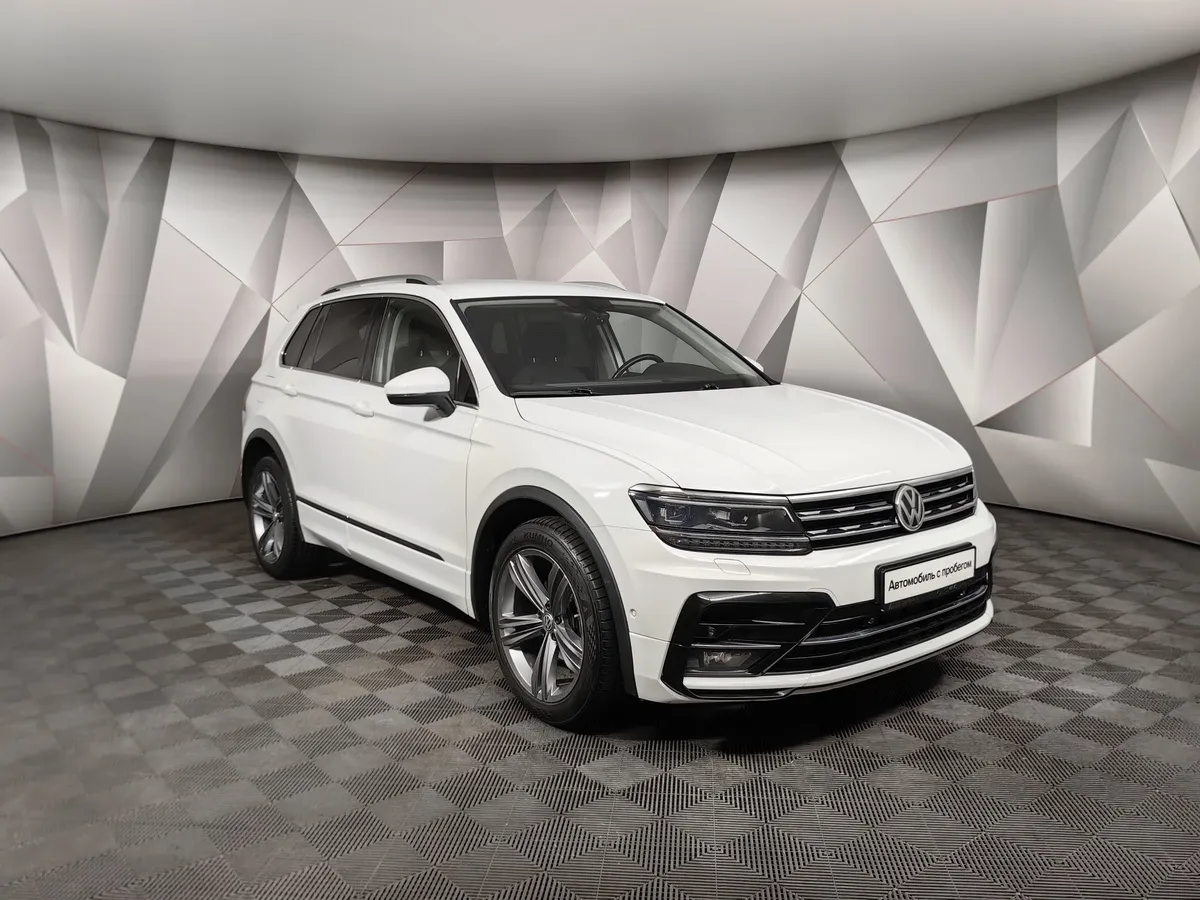 Volkswagen Tiguan 2.0 TDI 4Motion DSG (150 л.с.) Sportline Белый в АВИЛОН. Слайд №3