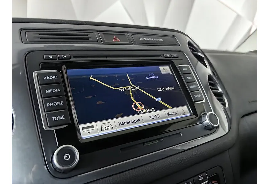 Volkswagen Tiguan 2.0 TSI 4Motion AT (170 л.с.) Track & Field Белый в АВИЛОН. Слайд №21