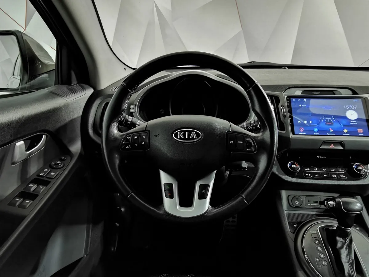 Kia Sportage 2.0 AT 4WD (150 л.с.) Luxe Коричневый в АВИЛОН. Слайд №18