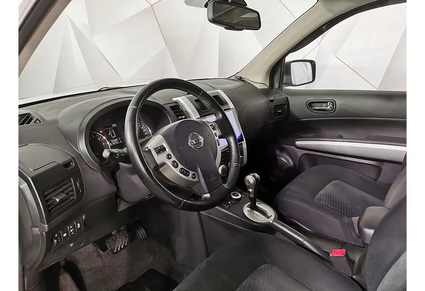 Nissan X-Trail 2.0 CVT AWD (144 л.с.) LE Top Белый в АВИЛОН. Слайд №19