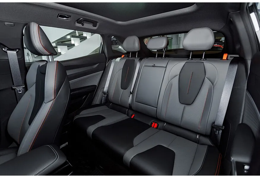 Geely Cityray 1.5T 7DCT 2WD (150 л.с.) Flagship Белый в АВИЛОН. Слайд №9