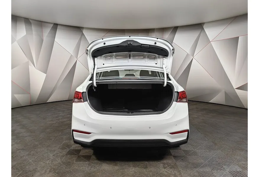 Hyundai Solaris 1.6 MT (123 л.с.) Comfort Белый в АВИЛОН. Слайд №12