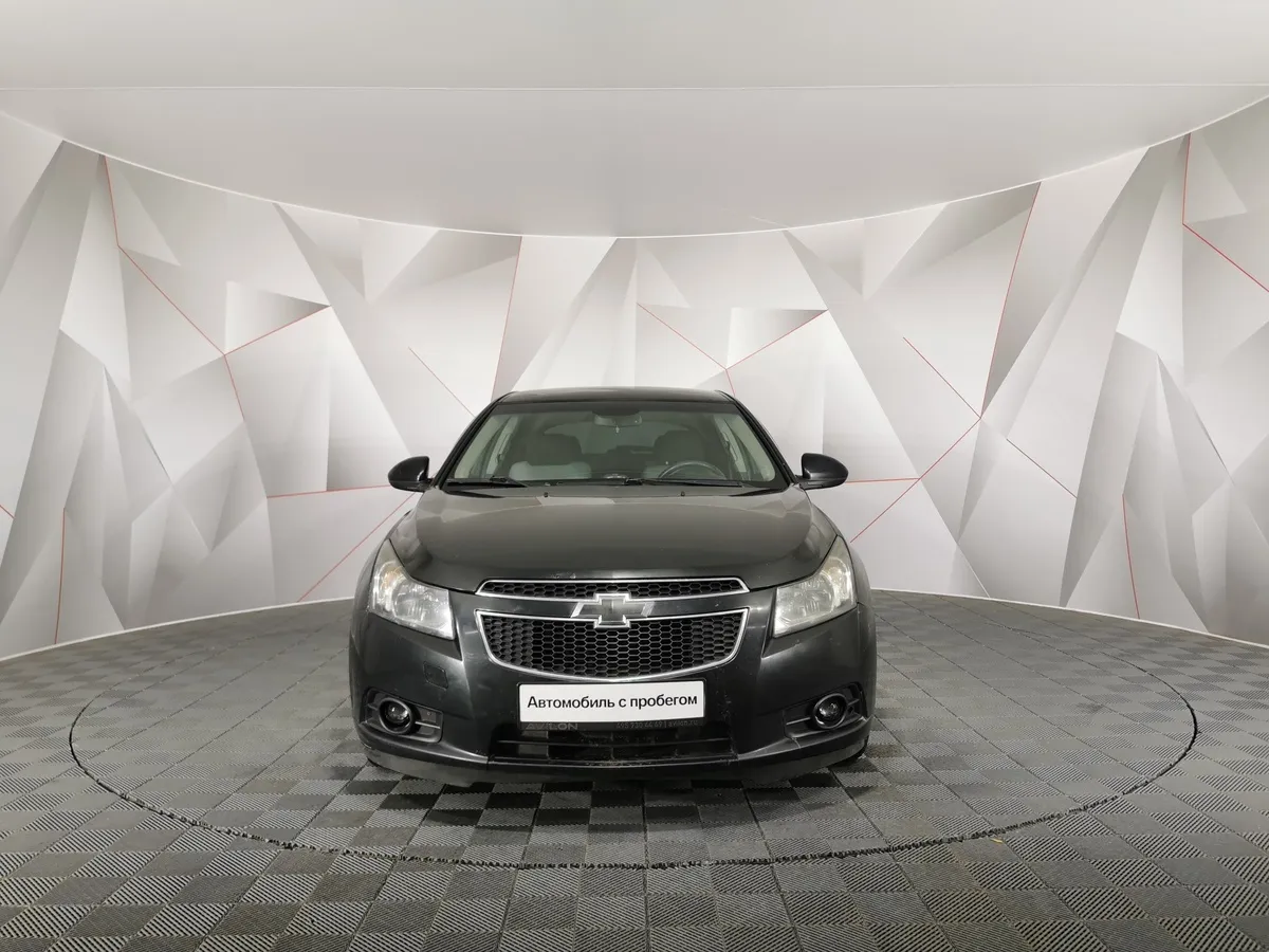 Chevrolet Cruze 1.8 MT (141 л.с.) Черный в АВИЛОН. Слайд №7