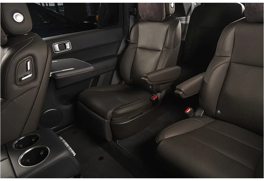 Li Auto L9 1.5 AT 4WD (449 л.с.) Ultra Черный в АВИЛОН. Слайд №12