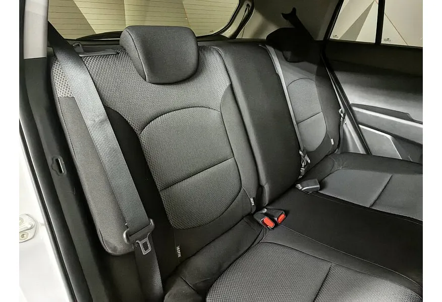 Hyundai Creta 1.6 AT AWD (121 л.с.) Active Серебристый в АВИЛОН. Слайд №17