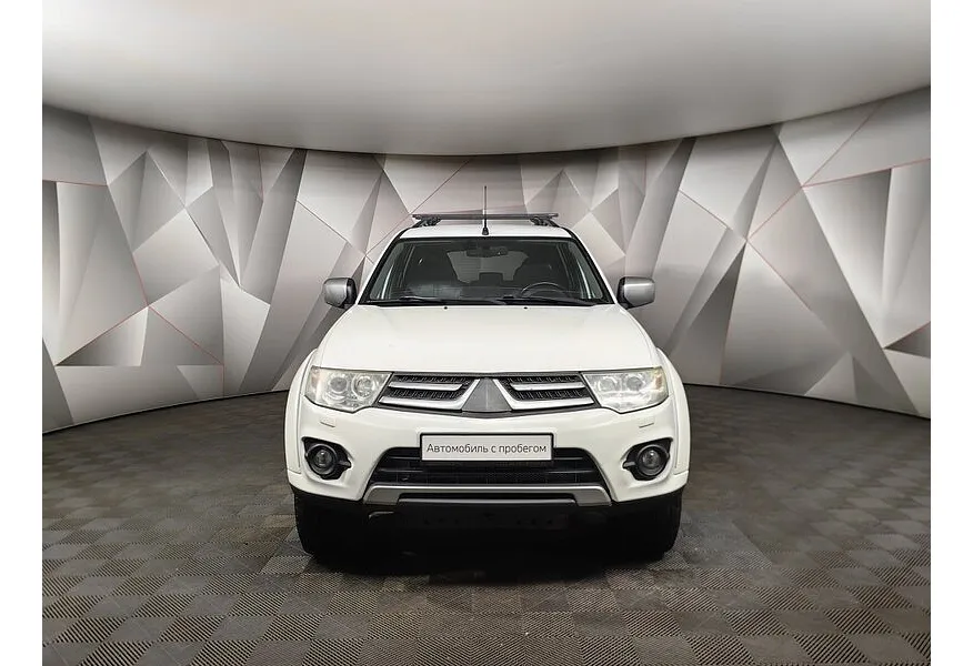 LIVE. Слайд №5