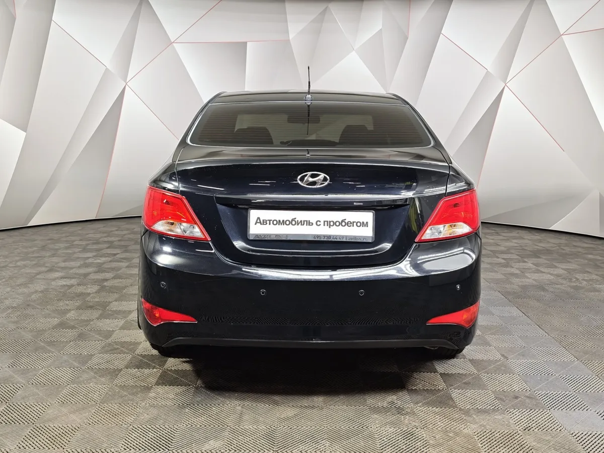 Hyundai Solaris 1.6 AT (123 л.с.) Comfort Черный в АВИЛОН. Слайд №8